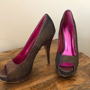Heels size 7